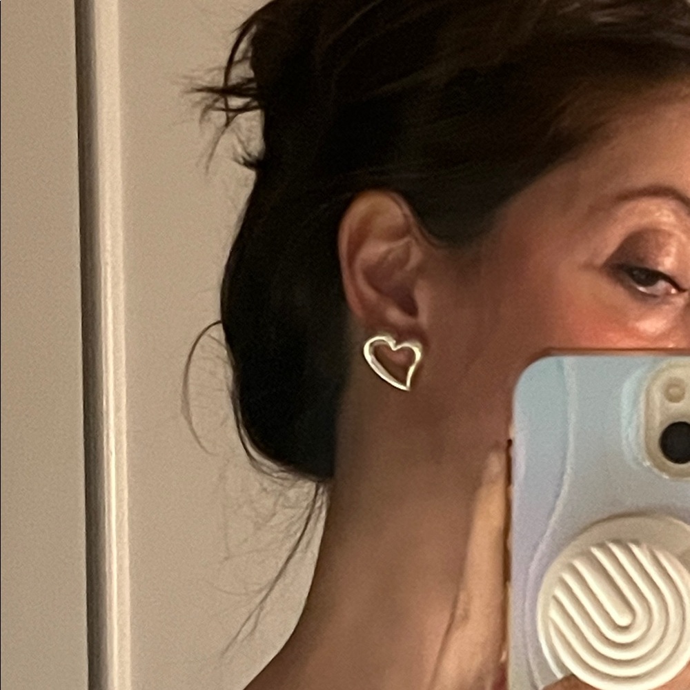 925 Sterling Silver Heart Earrings